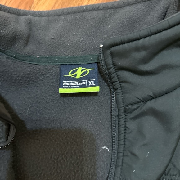 Nordic Track Green & Black Vest - Picture 2 of 3